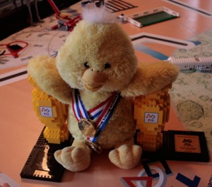 Holdets maskot Teknologipris til Mindteam fra go-robot